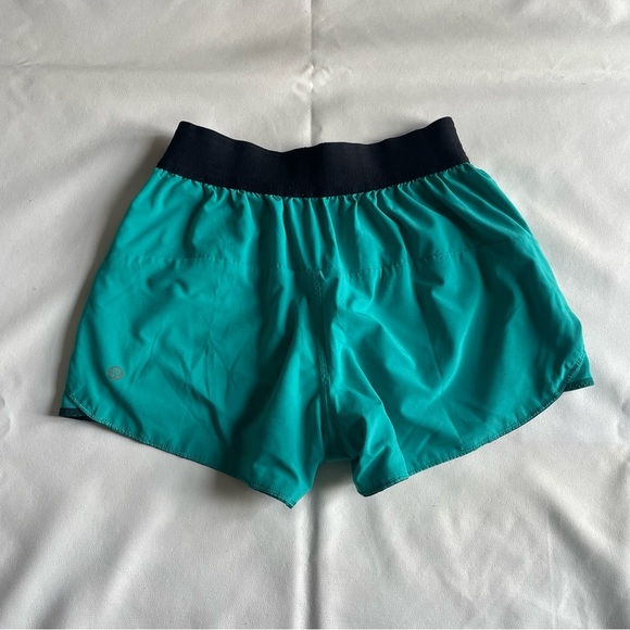 Women's Camouflage Green Shorts - Picture 4 of 9